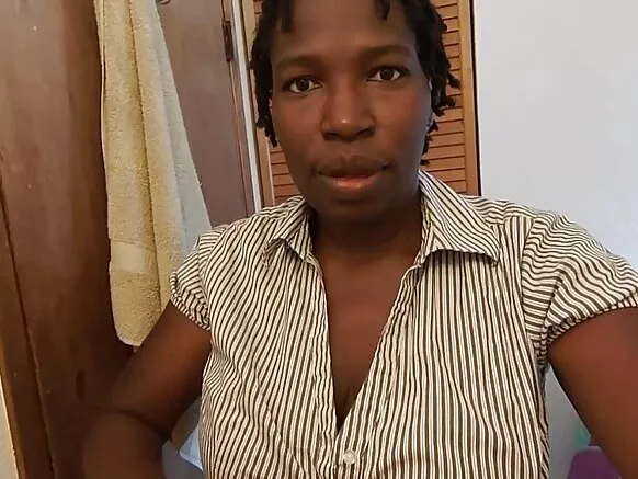 Ebony hatun chuchuyuqmi lecheta chaskikun Africamanta video porno nisqamanta hd nisqapi.